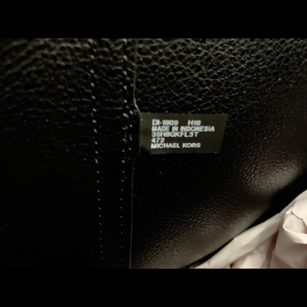 Michael Kors “Kimberly” bag - Picture 7 of 8